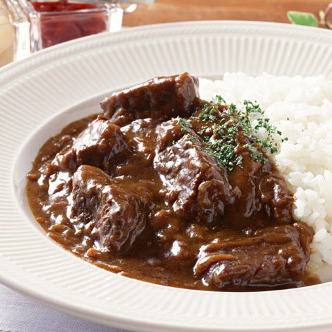 全国各地で毎年開催される人気のカレー祭りやカレーフェス...